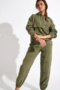 JOGGING OKENO BEARCREEK-Banana Moon Sale