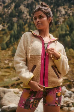 Polaire ALIMI EAGLECREST-Banana Moon Hot