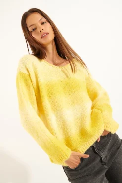 Pull VAHE UTOPIA-Banana Moon Clearance