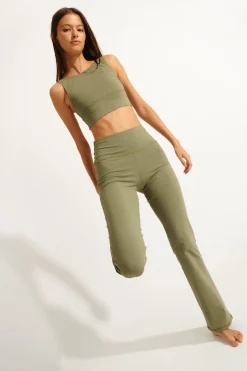 TOP FLOWING WELLDAYS-Banana Moon Best