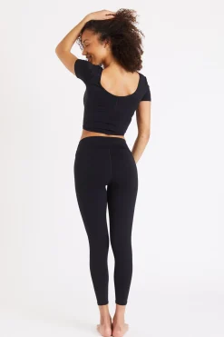 T-shirt MANTRA WELLNESS-Banana Moon Clearance